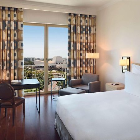 Moevenpick Ambassador Hotel Accra Esterno foto