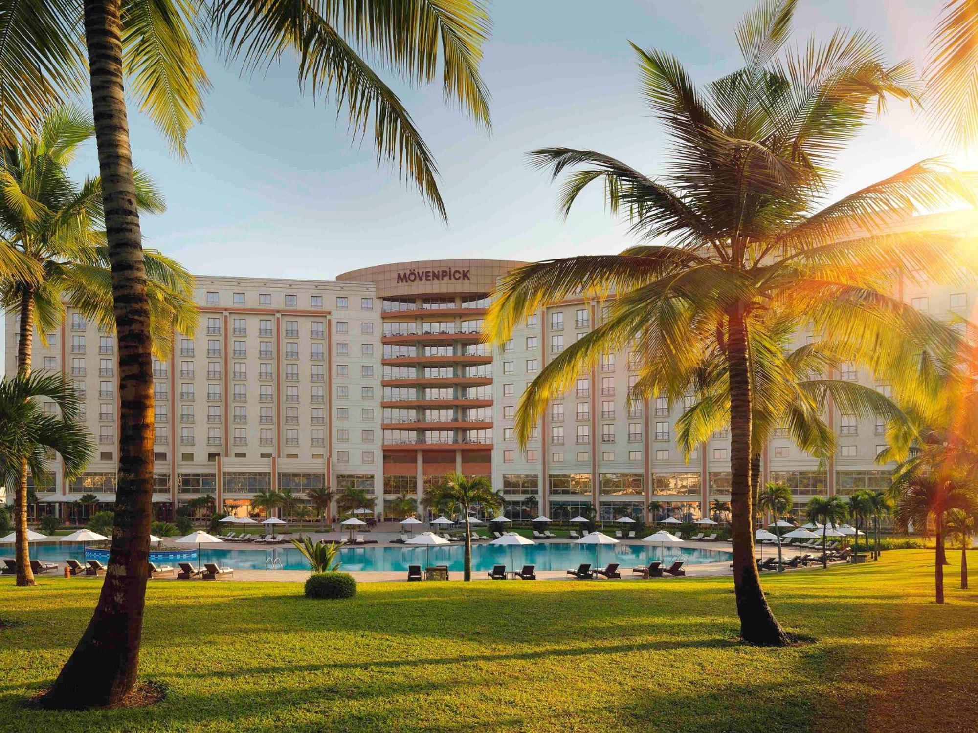 Moevenpick Ambassador Hotel Accra Esterno foto