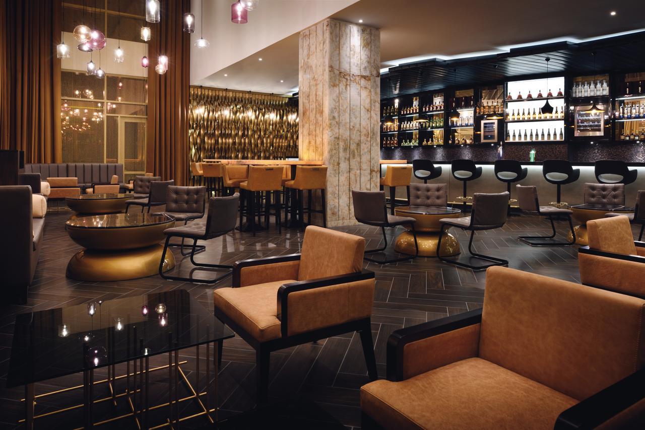 Moevenpick Ambassador Hotel Accra Esterno foto