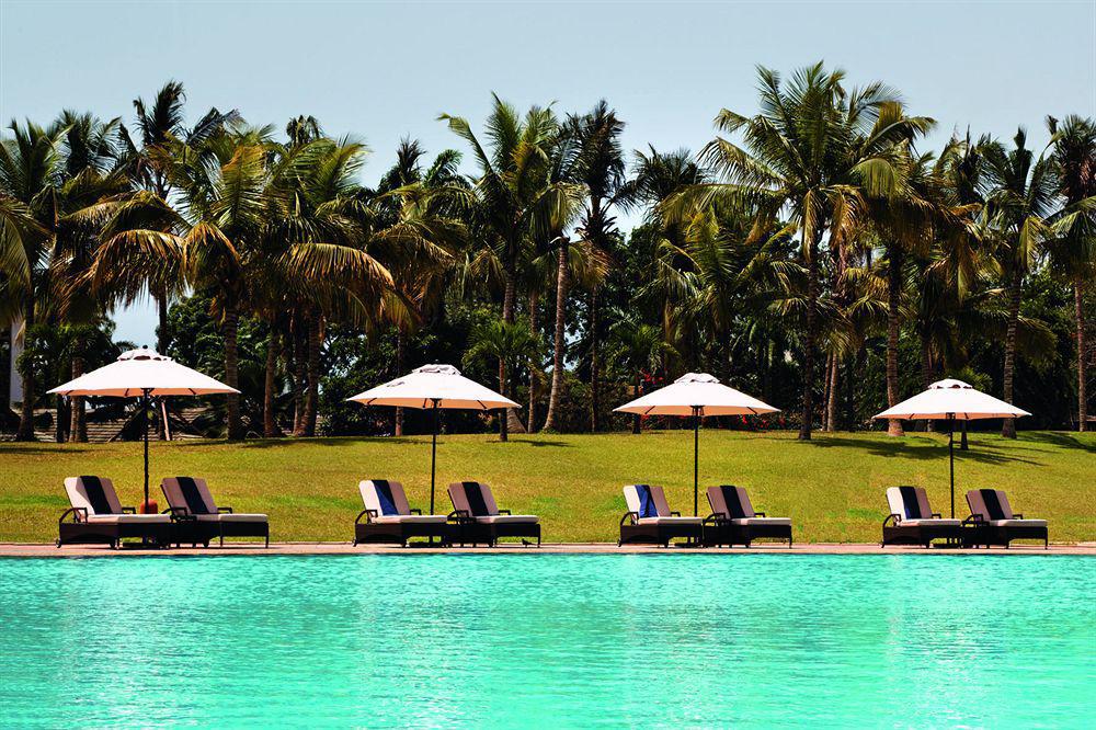 Moevenpick Ambassador Hotel Accra Esterno foto